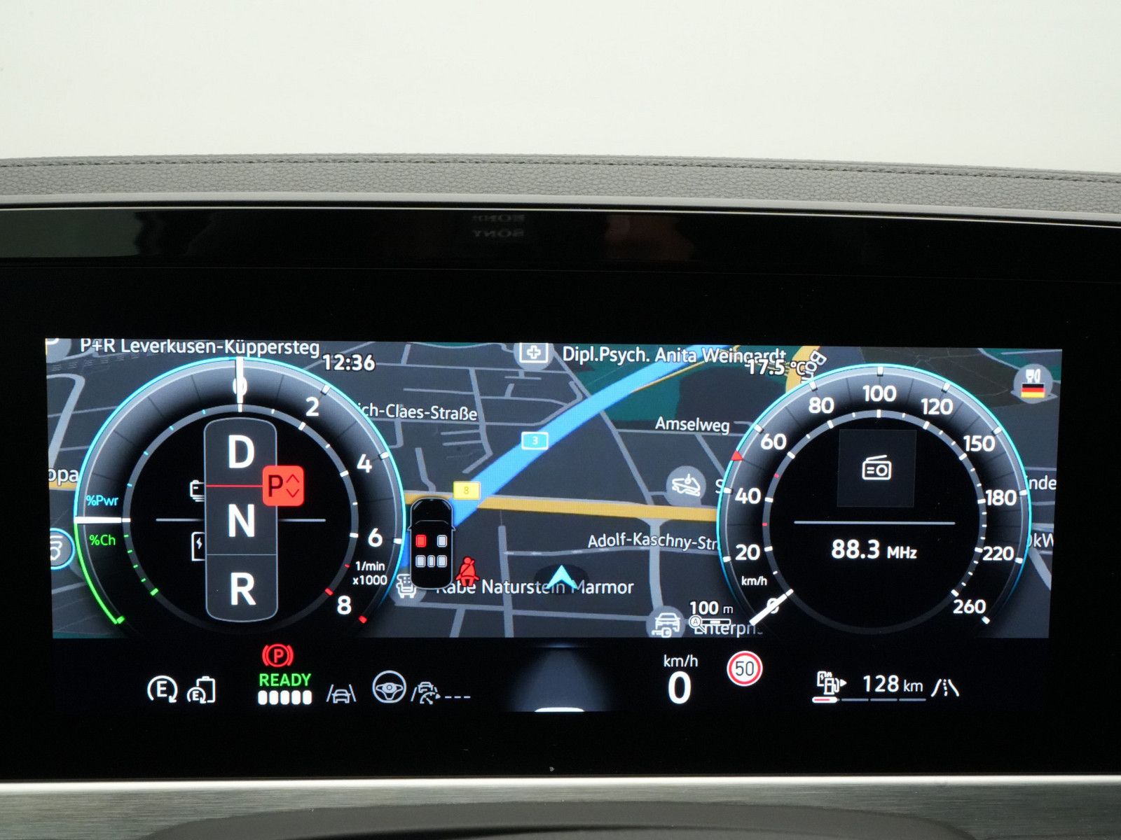 Volkswagen Passat eHybrid Elegance PANO MATRIX AHK ACC H K foto 12