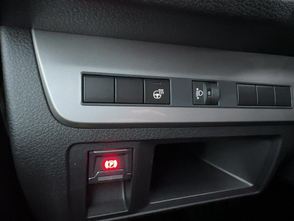 Opel ZAFIRA XL Edition. 2.2 Diesel AT-8 CAM LED NAVI