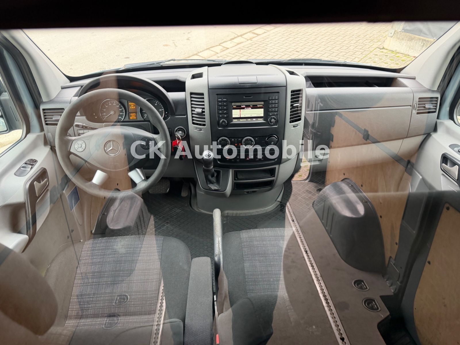 Fahrzeugabbildung Mercedes-Benz Sprinter II Kasten 316 CDI Autom./Navi/Bi-Xenon