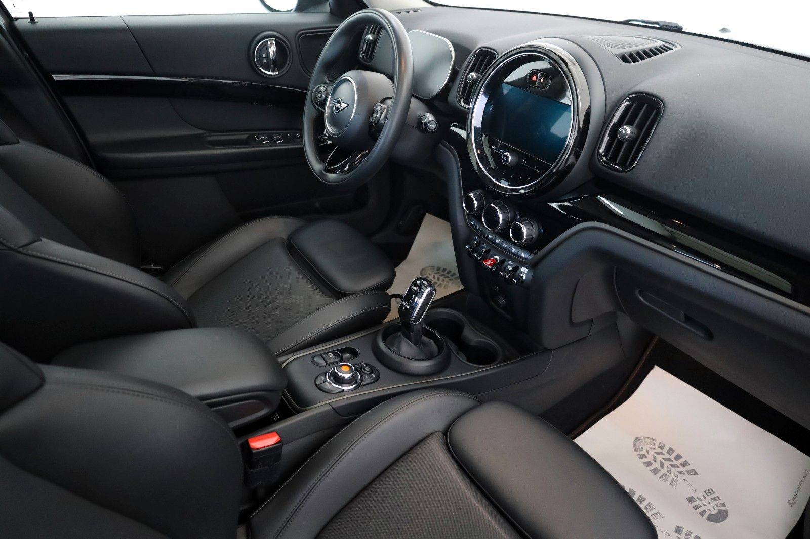 Fahrzeugabbildung MINI Countryman Cooper All4,Chili+,T.Leder,Navi,Panor