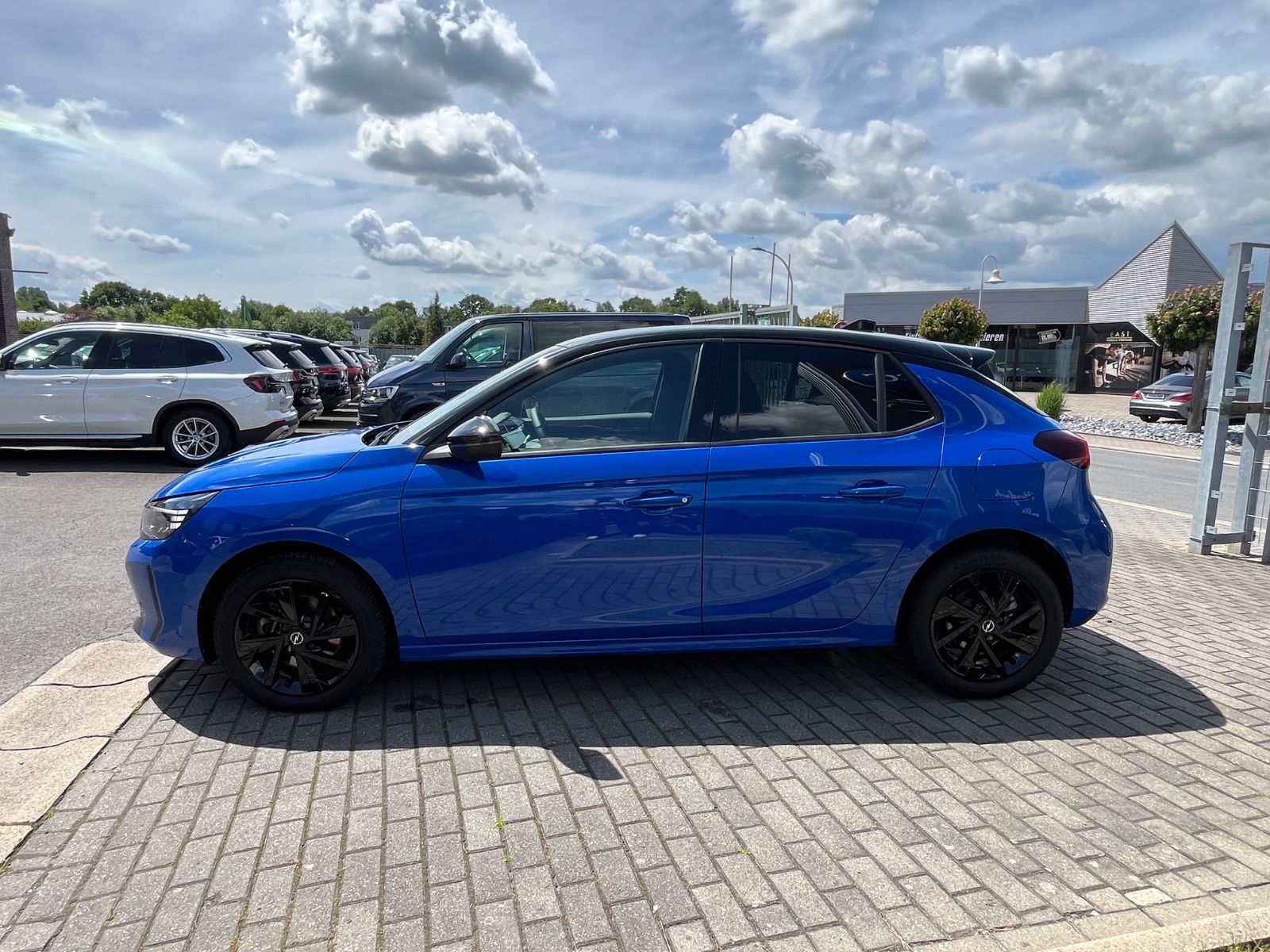 Opel Corsa F 1.2 T GS Navi DAB Kam 180° Voll LED 16Z imagem 2