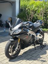 Aprilia RSV4  - RSV4