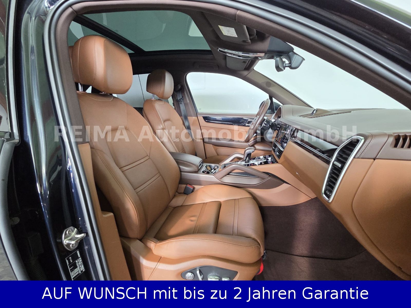Fahrzeugabbildung Porsche Cayenne E-Hybrid, LED, Pano, ACC, Burmester