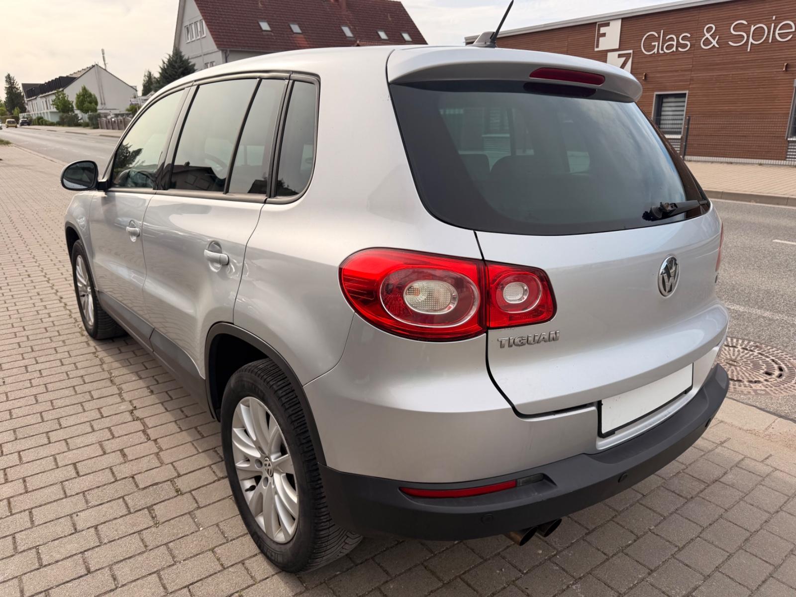 Volkswagen Tiguan Trend & Fun/1HAND/TÜV§INSPEKTIONNEU