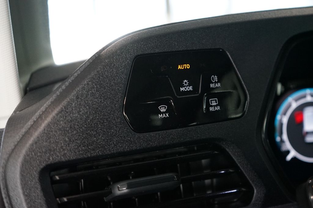 VW Caddy 1.5 TSI DSG | Kamera | Sitzheizung | AHK VW Caddy 1.5 TSI DSG | Kamera | Sitzheizung | AHK