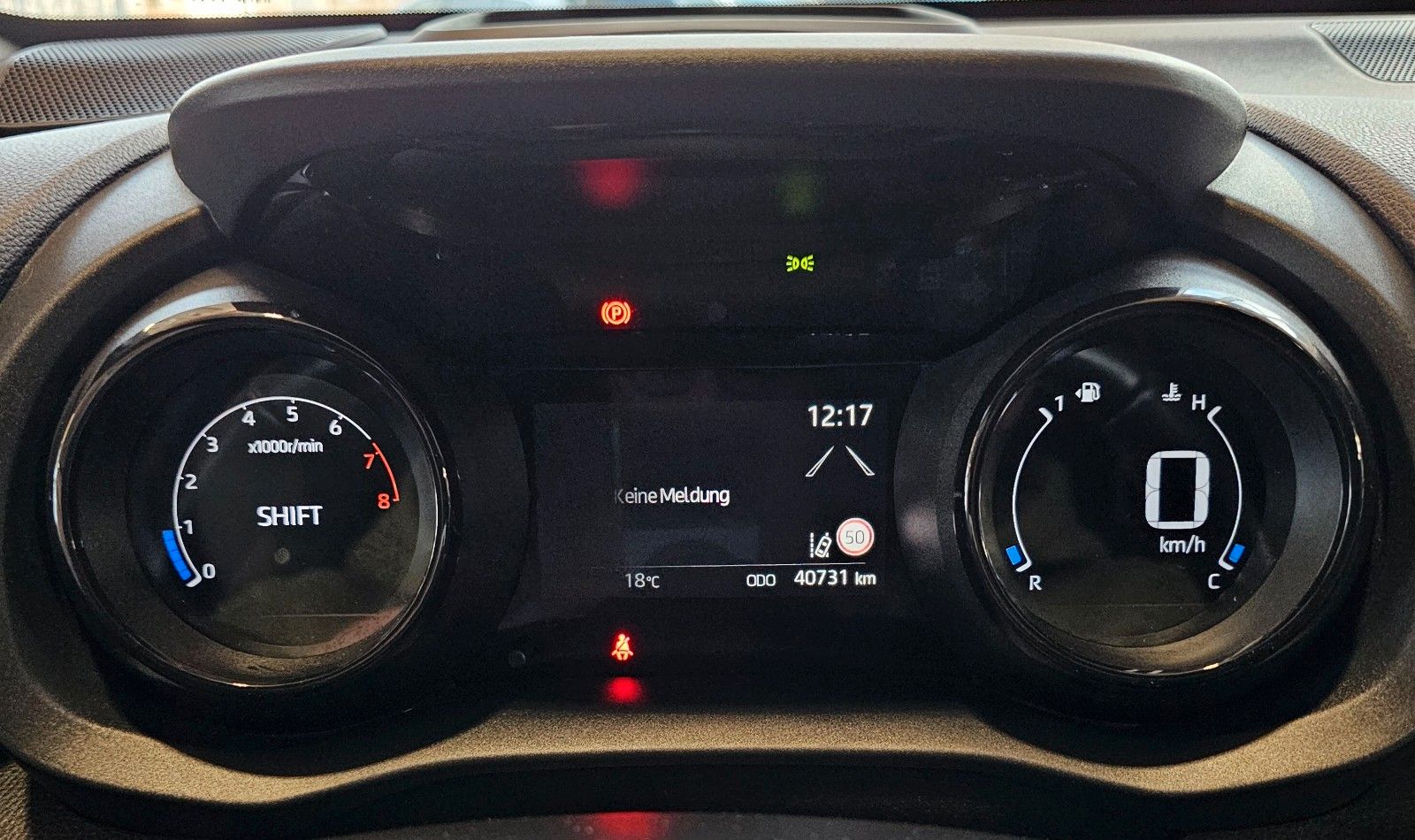 Fahrzeugabbildung Toyota Yaris Style 1,5 Schaltfahrzeug / Navi / Head-Up