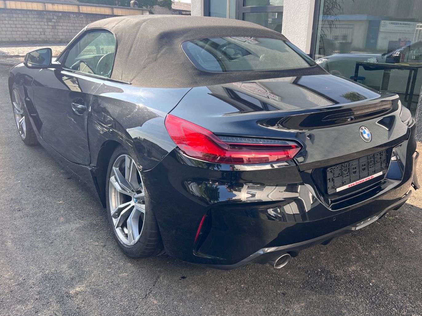 Fahrzeugabbildung BMW Z4 Baureihe Z4 Roadster sDrive 30 i M Sport