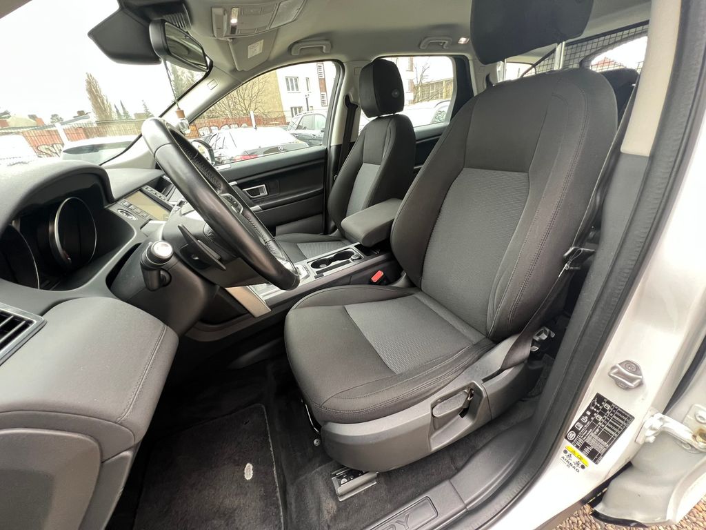 Land Rover Discovery Sport TD4 110kW Automatik 4WD SE*Navi*