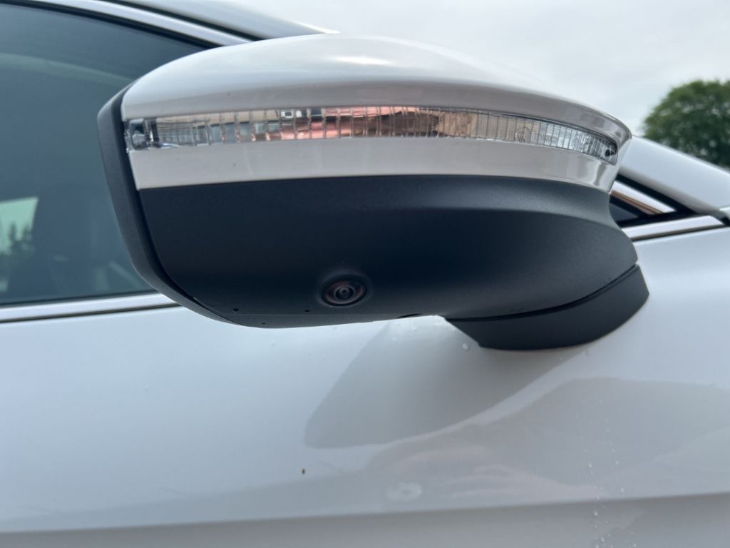 Volkswagen Passat Variant - Bild 23