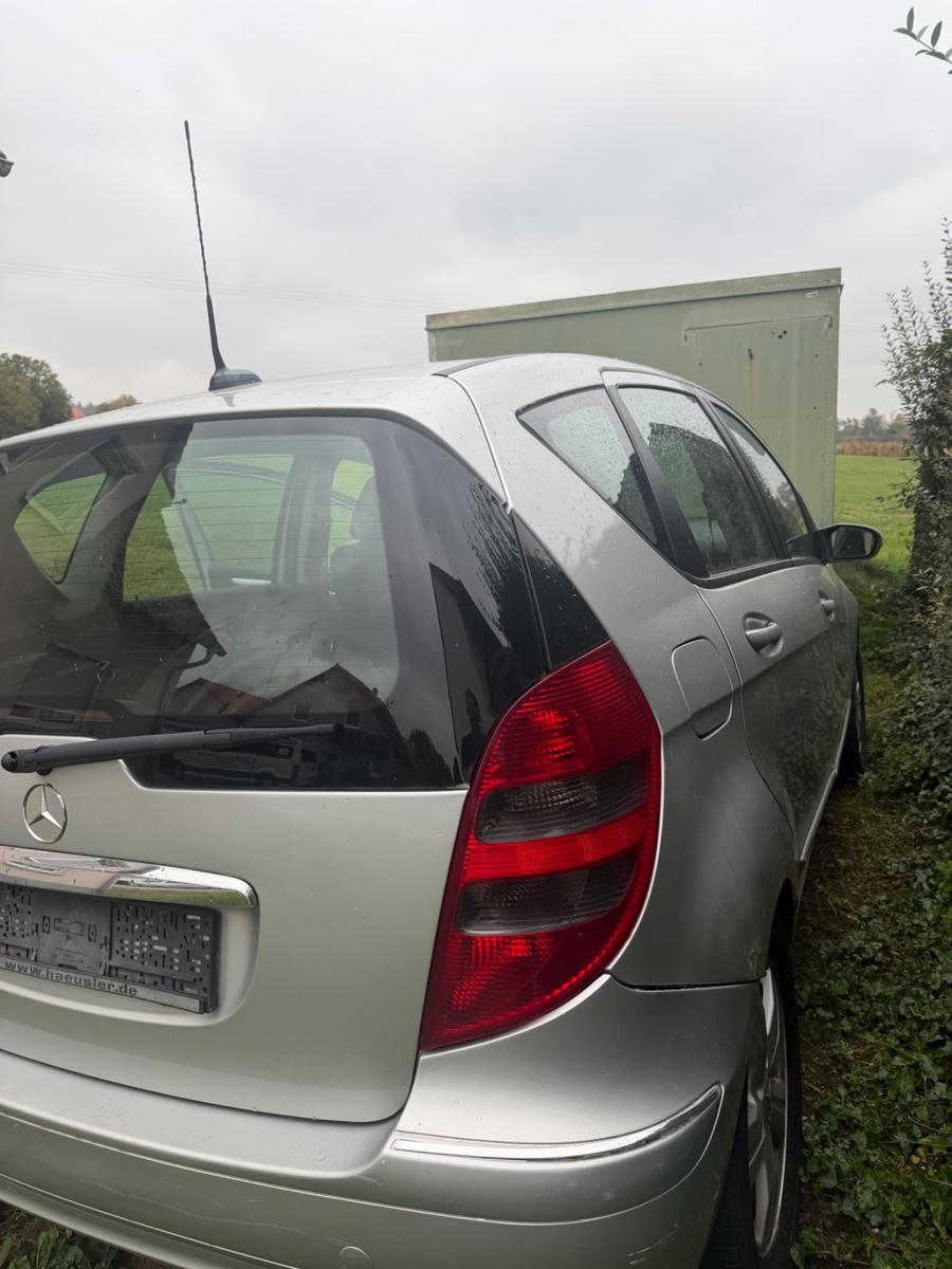 Mercedes-Benz A170 2005 — фото 6