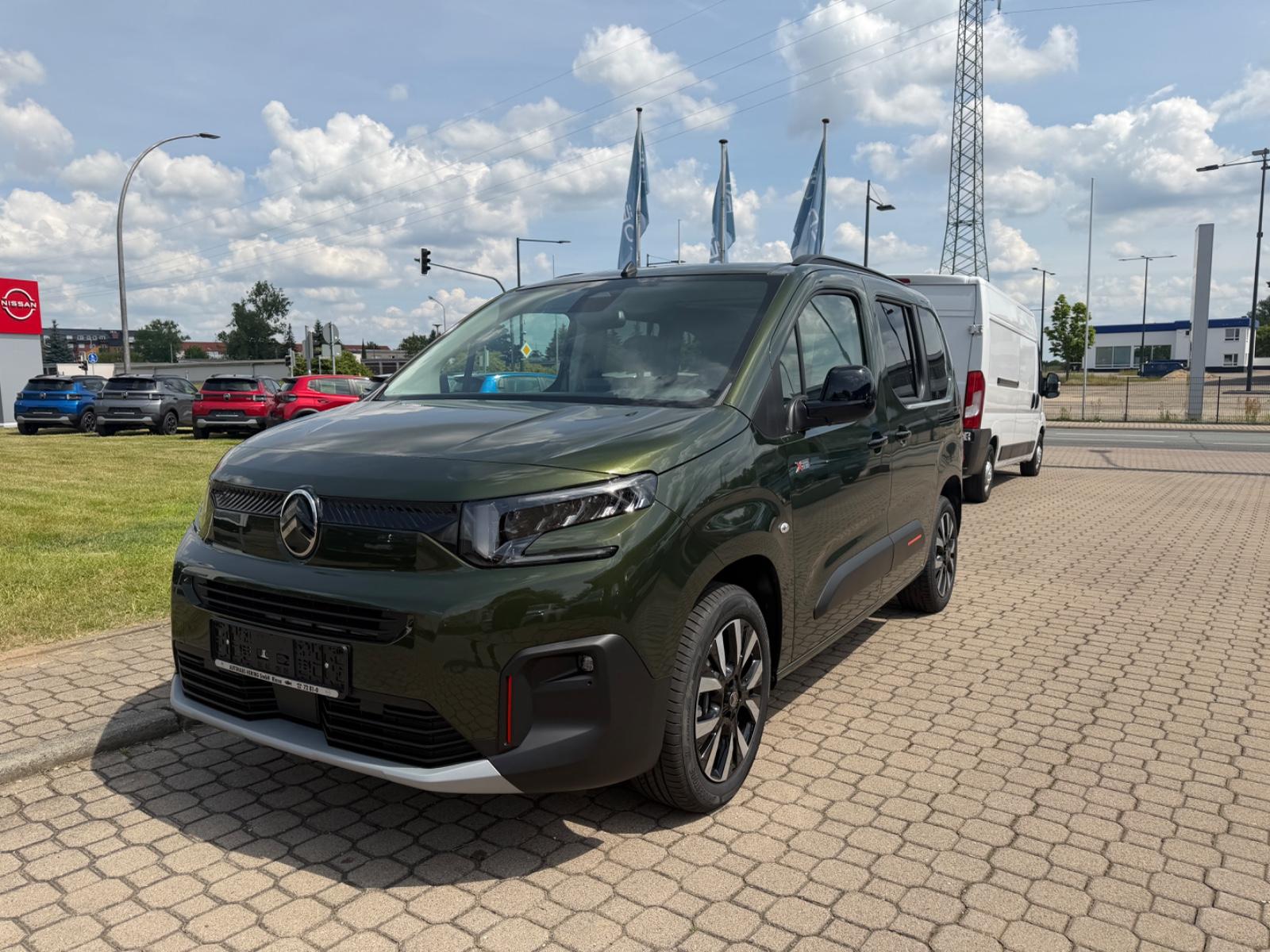 Citroën Berlingo Max M*XTR-PAKET*LED*NAVI*SITZHEIZU