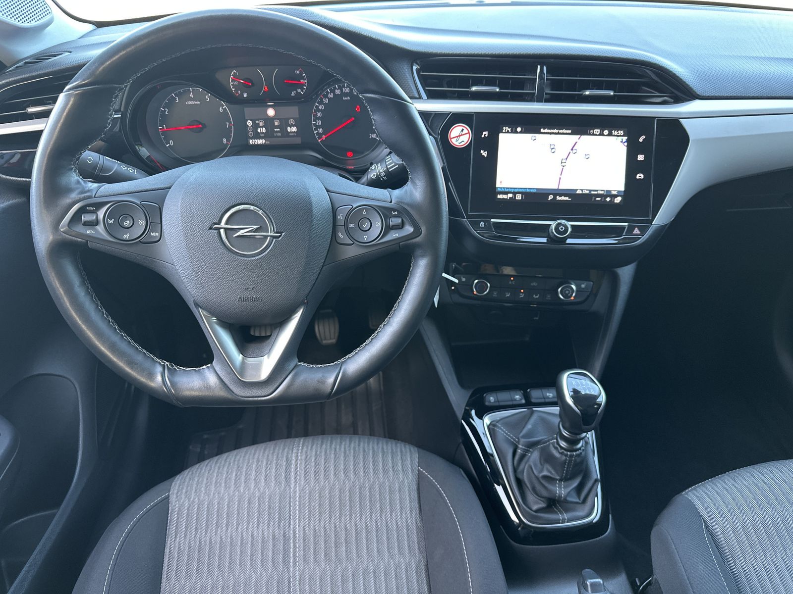 Fahrzeugabbildung Opel Corsa 5-Türer 1.2 Turbo Edition NAV+KOMFORTPAKET