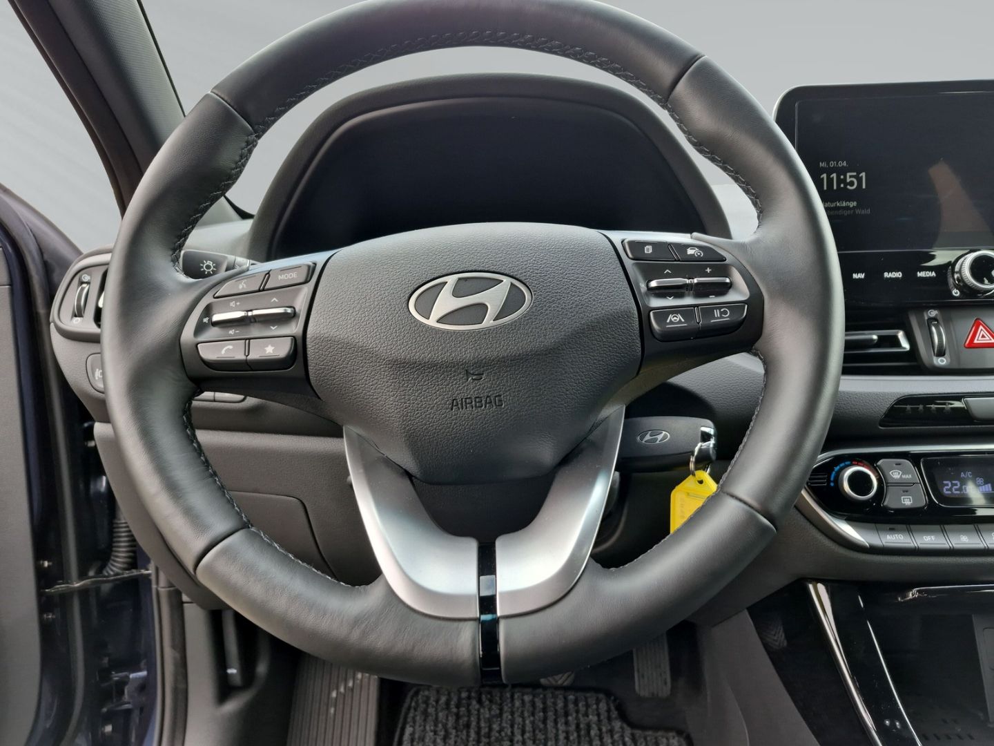 Hyundai i30 5-Türer 1.0T M/T ADVANTAGE SHZ LHZ LED Navi foto 15