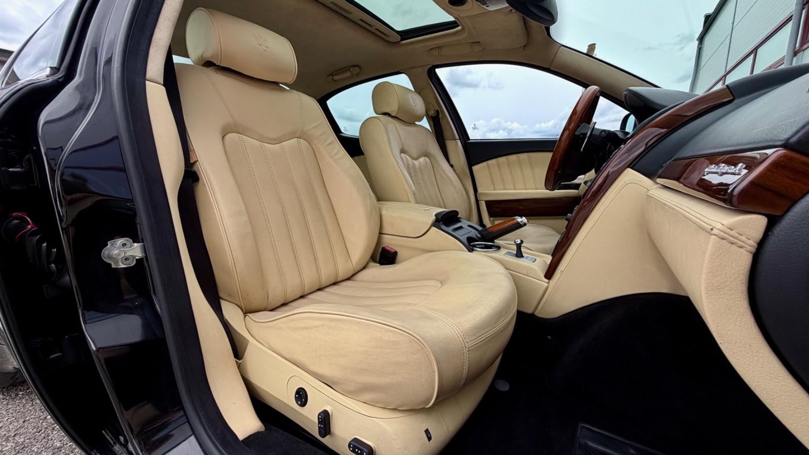 Maserati Quattroporte 4.2 V8 | 400 ch | BVA | Cuir beige | GPS | Xénon | Radars de recul