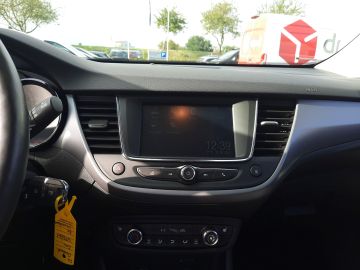 Bild 12 Opel Crossland (X) Crossland Business Edition 1.2 LED Apple CarPla