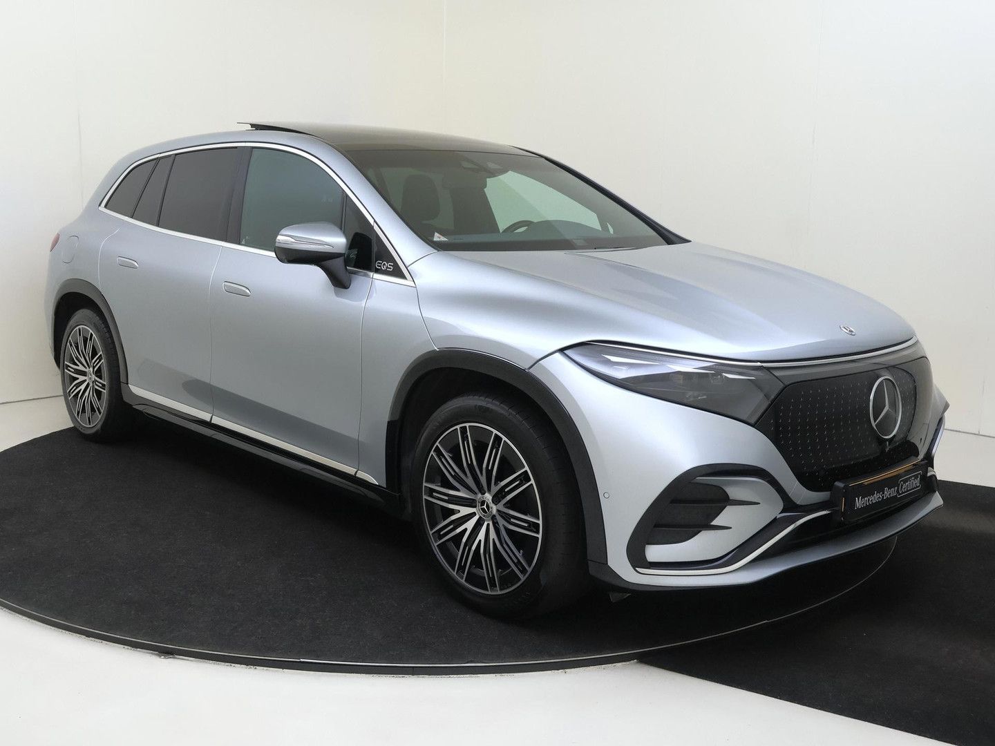 Mercedes-Benz EQS SUV 450 4MATIC AMG Line 7p 118 kWh panorama imagem 2