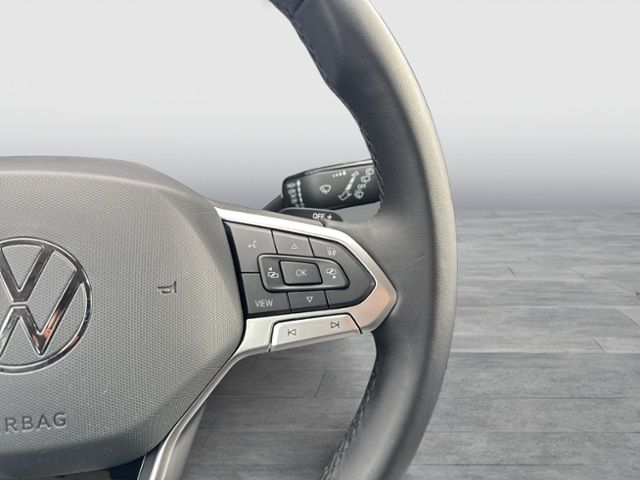 Golf VIII GOAL 1,5 l DSG eHybrid REAR VIEW AKH D