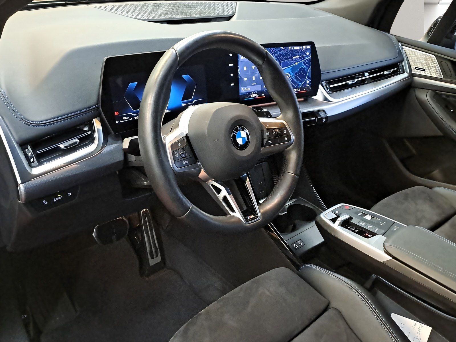 BMW 220 Active Tourer - Bild 4