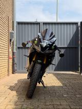 Yamaha YZF-R125 - YAMAHA Y 125