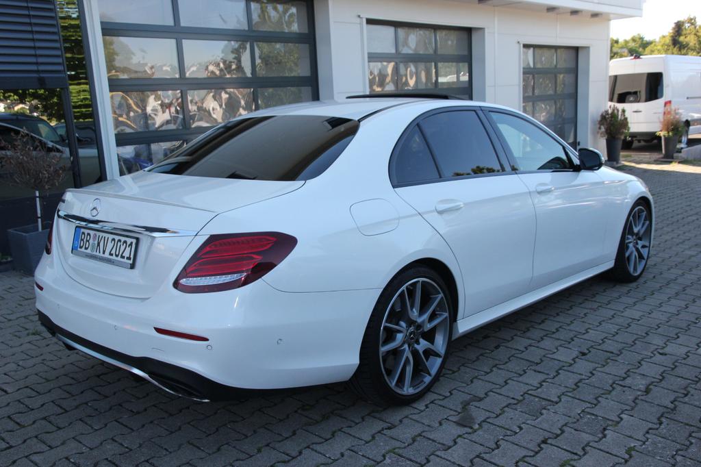 Mercedes-Benz E 43 AMG