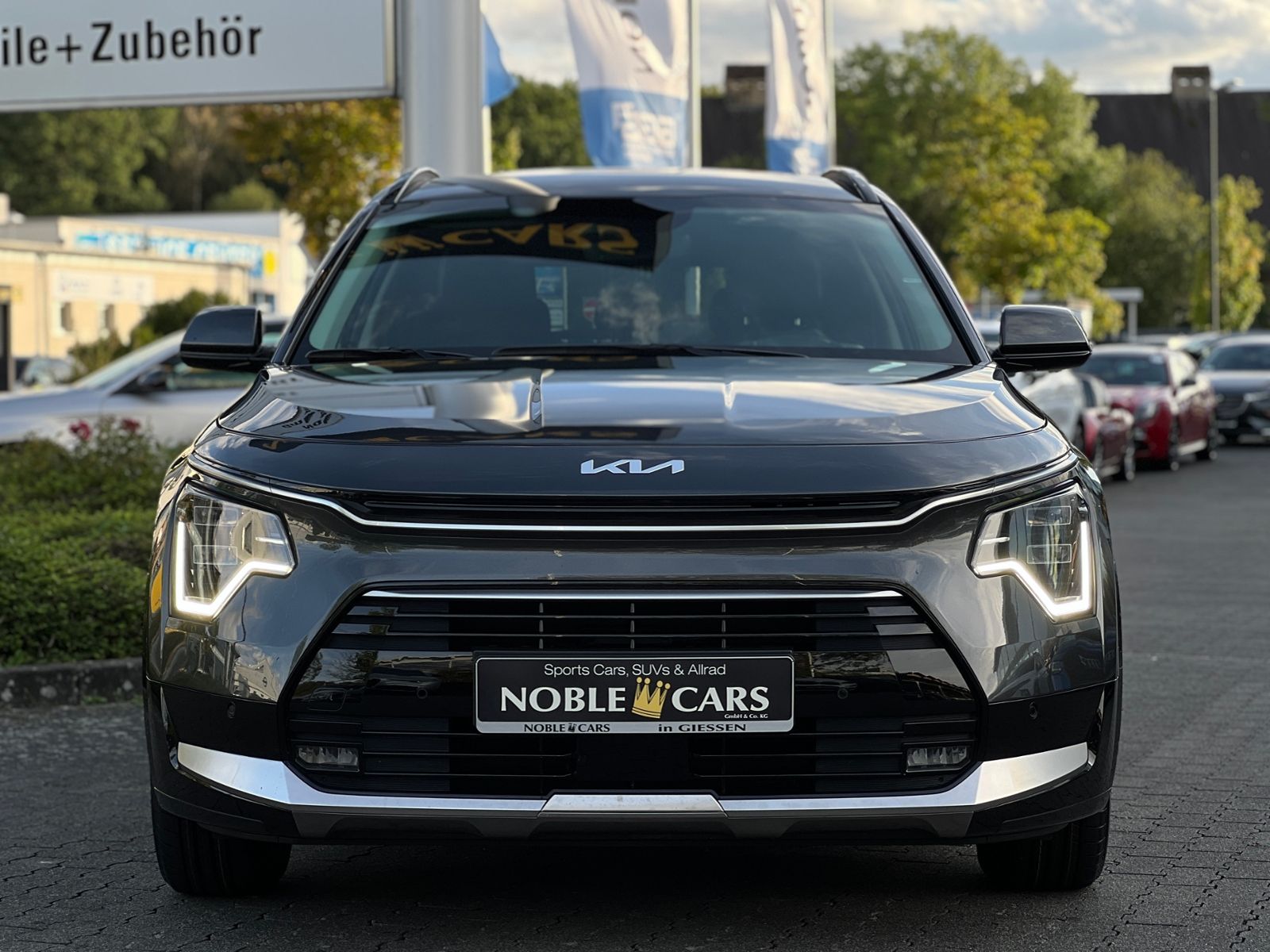 Fahrzeugabbildung Kia Niro Spirit PHEV Relax-Pack Tech-Pack HUD H&K