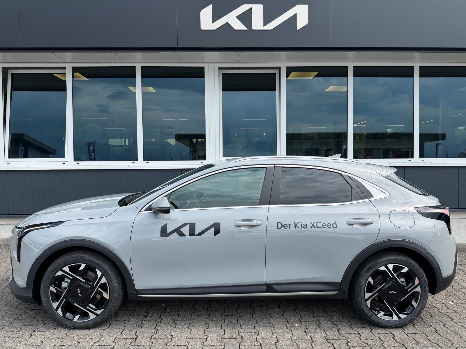 Fahrzeugabbildung Kia XCeed 1.6T 180 DCT SPIRIT SD SITZ ADV