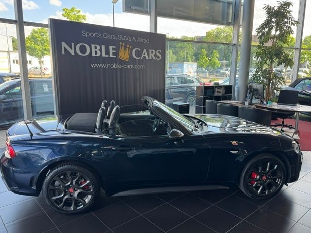 Fahrzeugabbildung Abarth 124 Spider 1.4 MultiAir Turbo AT Turismo LED NAV