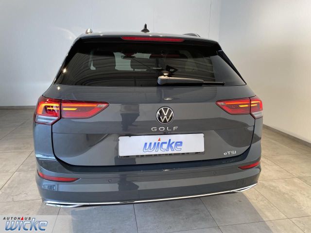 Golf VIII Variant 1.5 eTSI DSG Style NAVI KLIMA