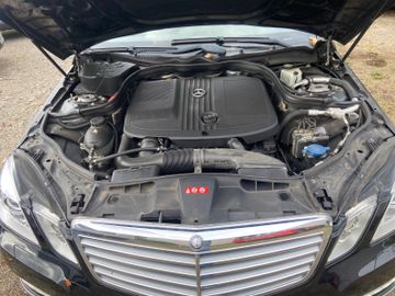 Mercedes E 200 - 8
