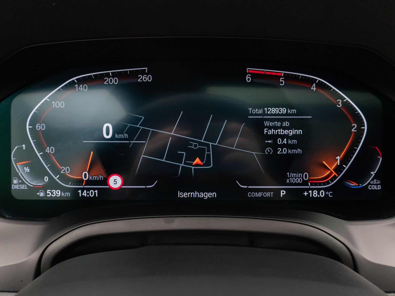 Fahrzeugabbildung BMW 330d xD SportLine DAB Laser DisKey HiFi Panorama