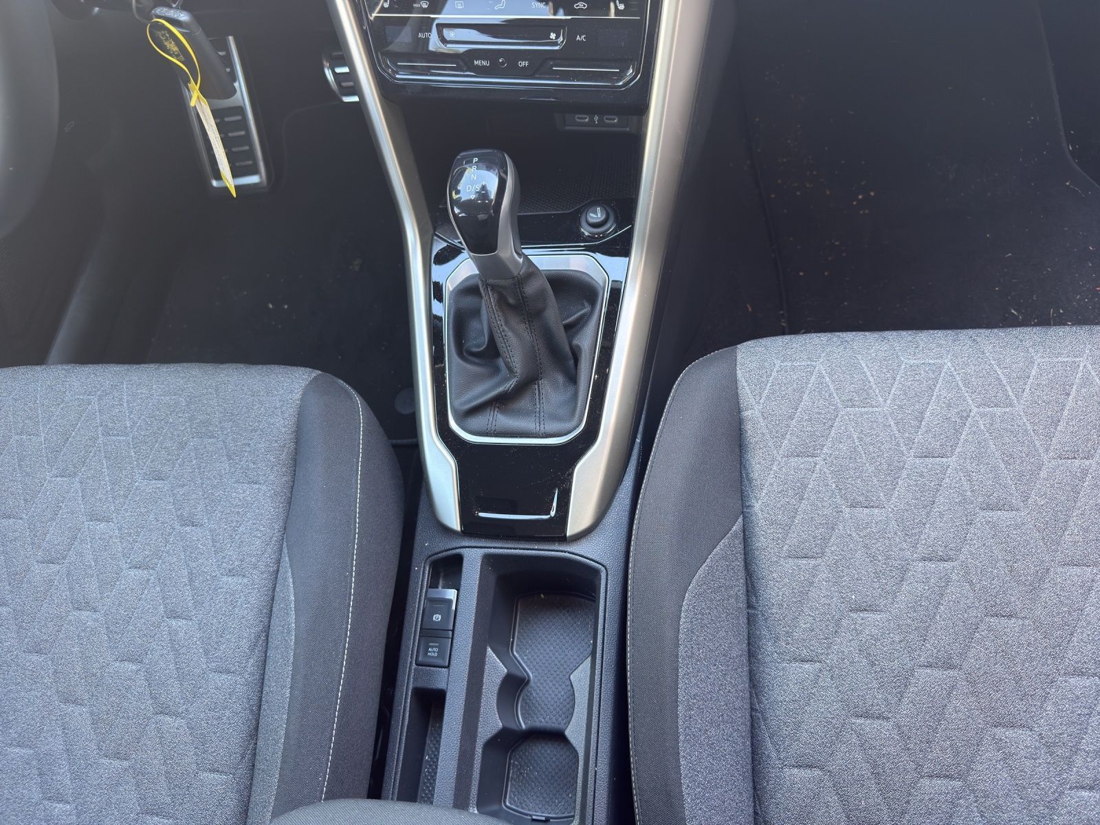 Volkswagen T-Roc - Bild 7