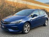 Opel Astra K FL Lim. 1.2 110PS Edition AHK*LED*DAB+ - Opel Astra: Limousine, F