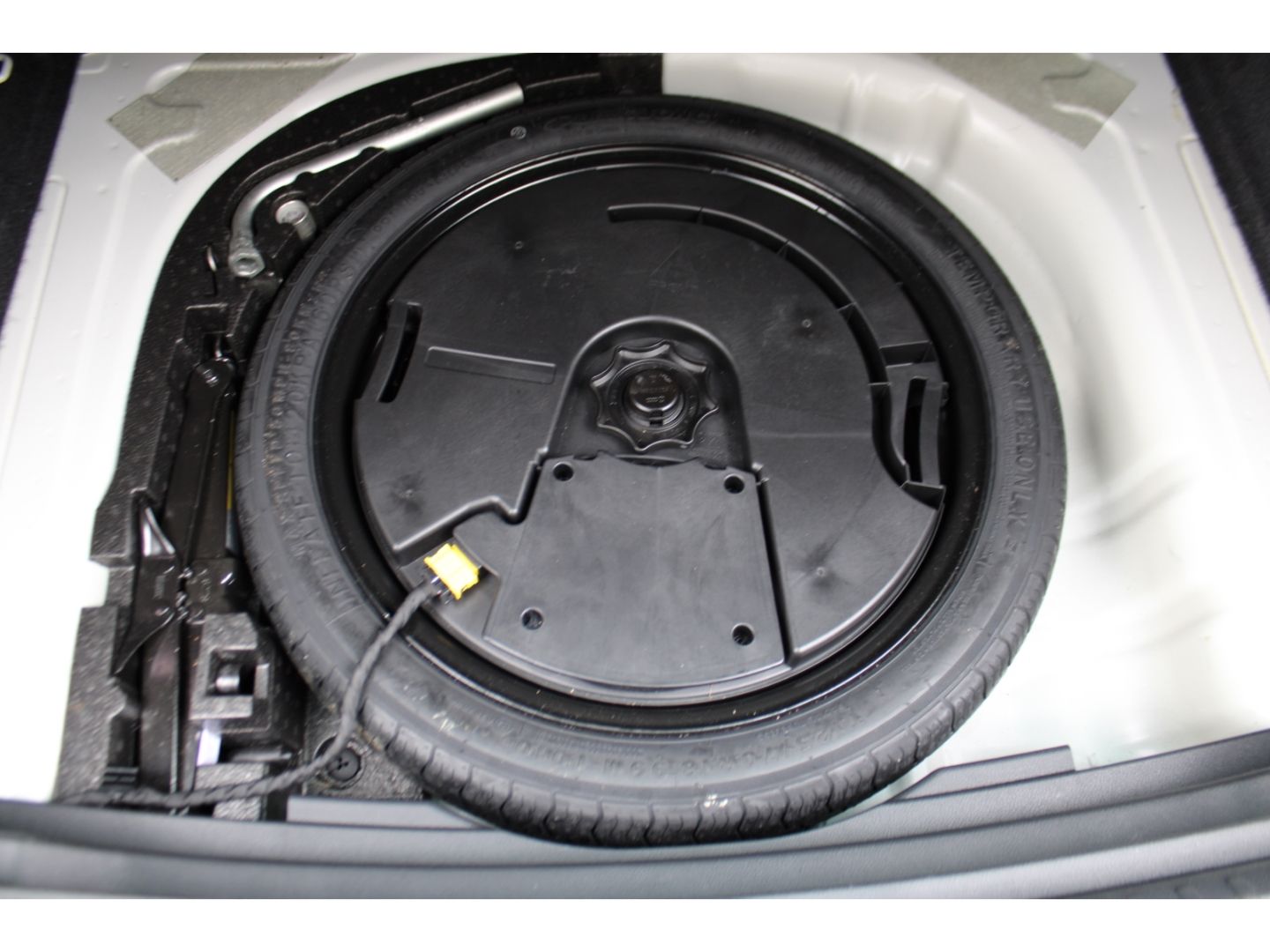 SEAT Ateca FR 1.5 TSI ACT ACC LED TWA AHK Navi beats - Image 28