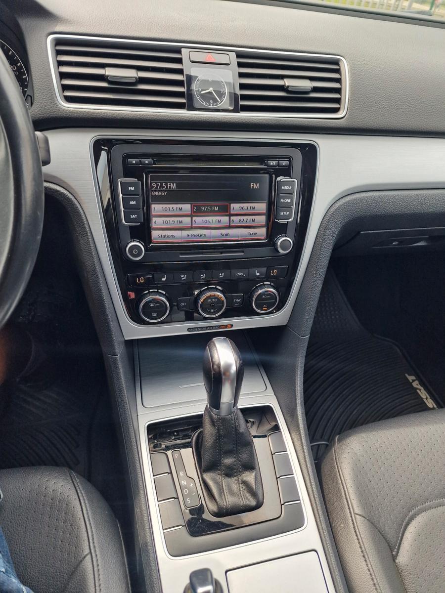 Volkswagen Passat*196TKm*Automatik*Klimaauto*SHZ*AHK