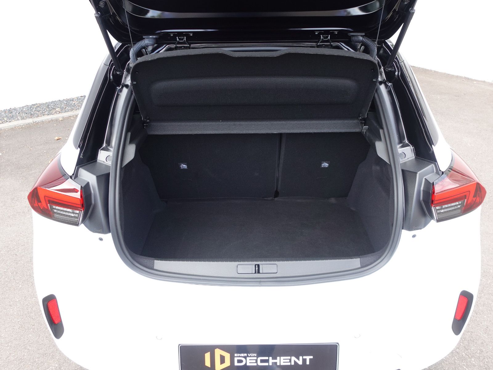 Fahrzeugabbildung Opel Corsa 1.2 Turbo GS Sitzh.,Navi,Kamera,Allwetter