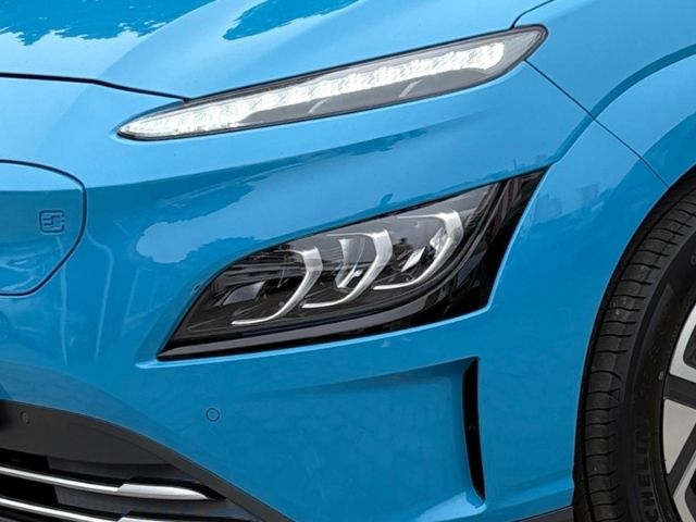 Fahrzeugabbildung Hyundai KONA Trend Elektro 2WD +KLIMA+NAVI+PDC+LED+UVM+