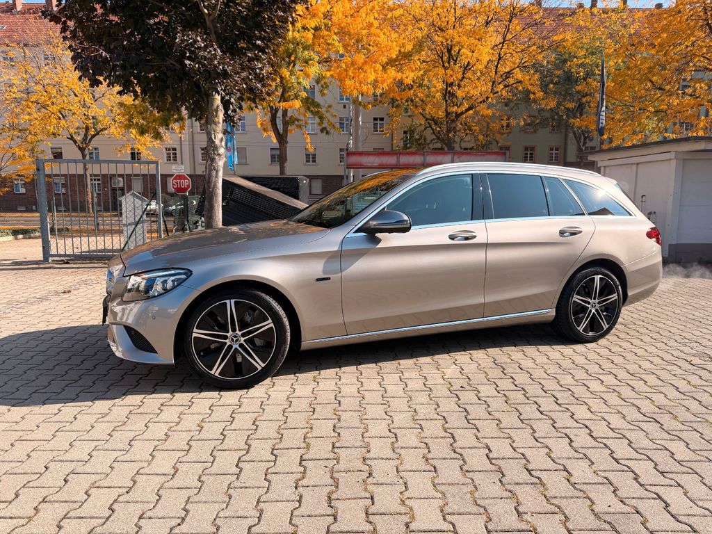 Image of Mercedes-Benz C 300