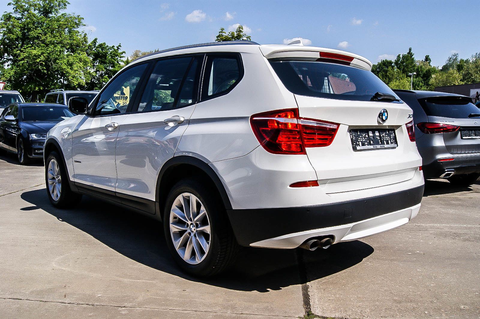 Fahrzeugabbildung BMW X3 xDrive30d Aut. XENON NAVI ANHZV MEMORY 1.HAND