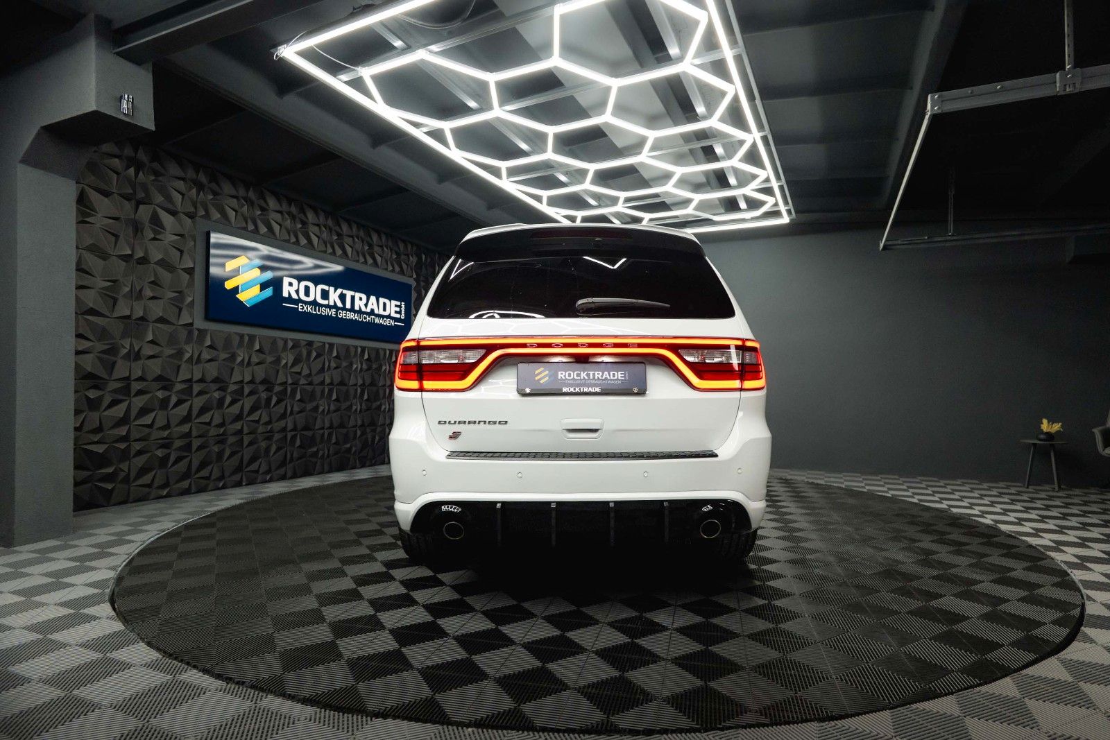 Fahrzeugabbildung Dodge Durango 5.7 V8 GT SRT 4x4 Night-Paket Modell 22