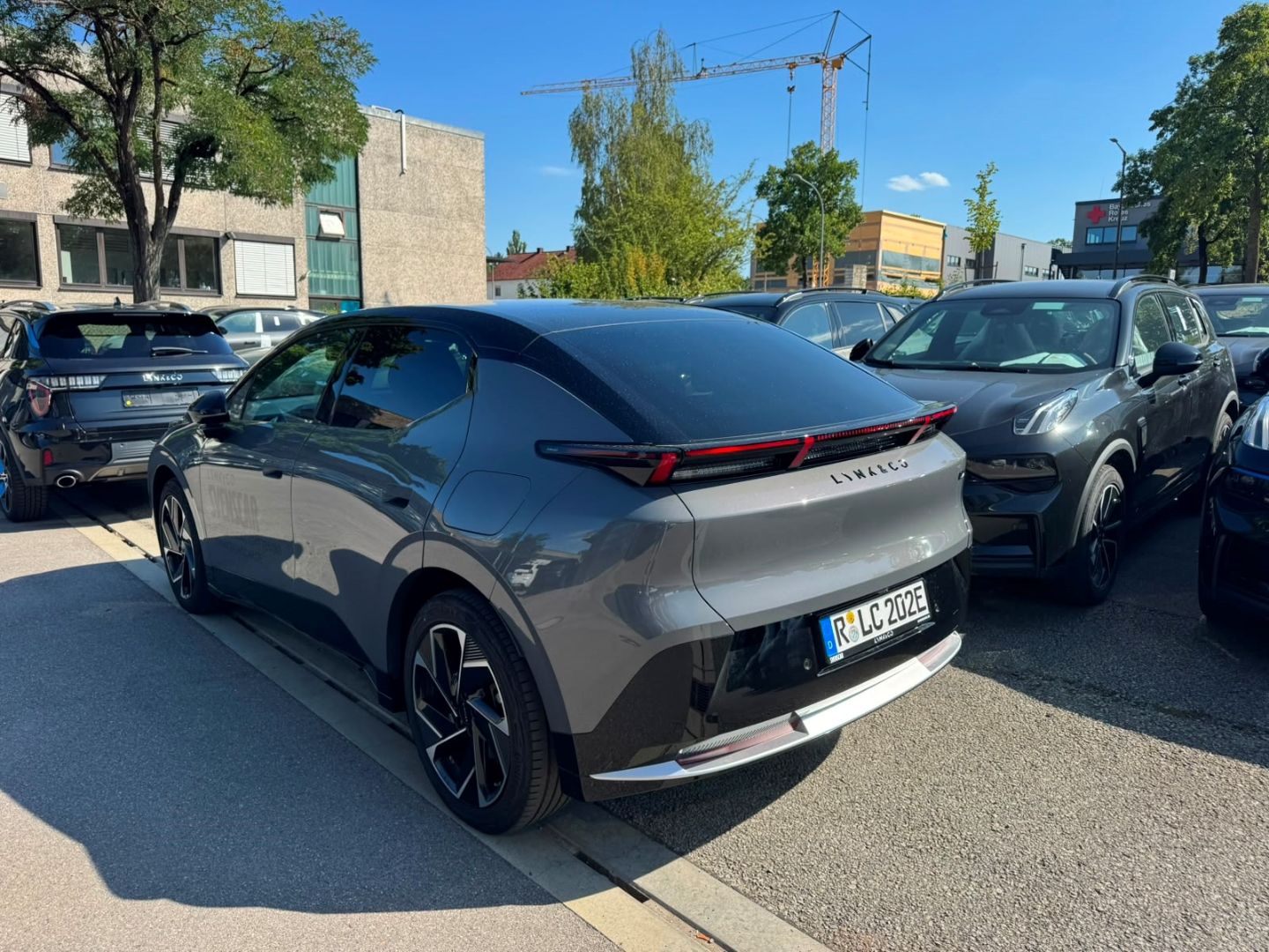 Lynk & Co 02
