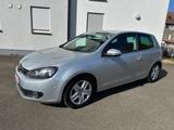 Volkswagen Golf VI Highline*Automatik*Leder*Navi* - gebrauchte VW Golf aus dem Jahr 2009