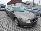 Volvo V70 2.4D Kinetic*Ahk*Navi* - Volvo V70 in Dresden
