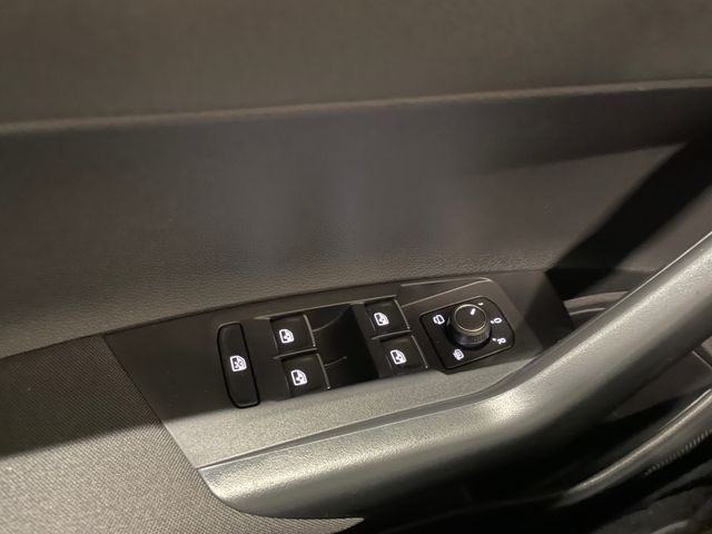 Polo Style 1.0 TSI IQ.LIGHT ACC NAVI RFK