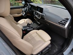 BMW X3 – 30 / 36
