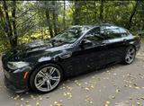 BMW M5 M5 - BMW M5: Limousine