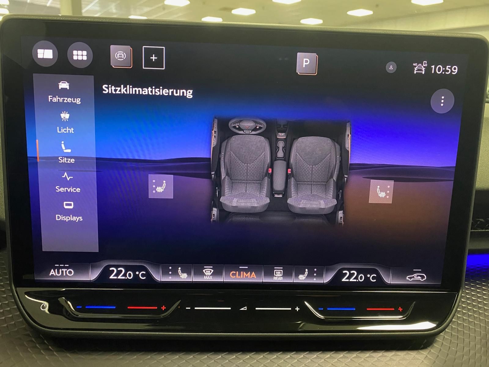 Fahrzeugabbildung CUPRA Raval VZ Extreme 226PS+360°+DCC+MATRIX+ACC+NAVI+