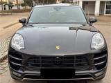 Porsche Macan Turbo Pano+Bose+SP.AGA+Motor neu+AHK - Porsche Gebrauchtwagen in Stuttgart