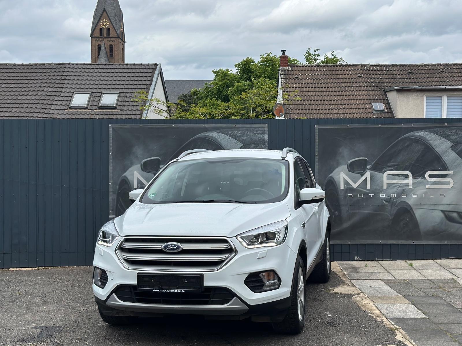Ford Kuga Cool & Connect NAVI/KAMERA