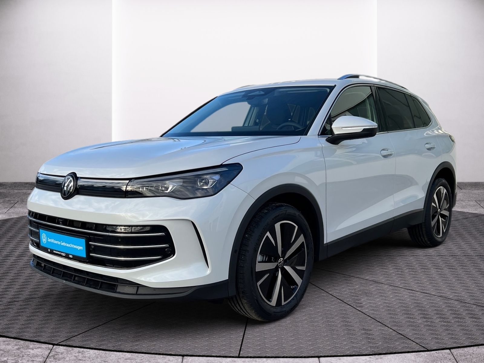 Volkswagen Tiguan Elegance 1,5 l eTSI Matrix Kamera IQ.Dri foto 2