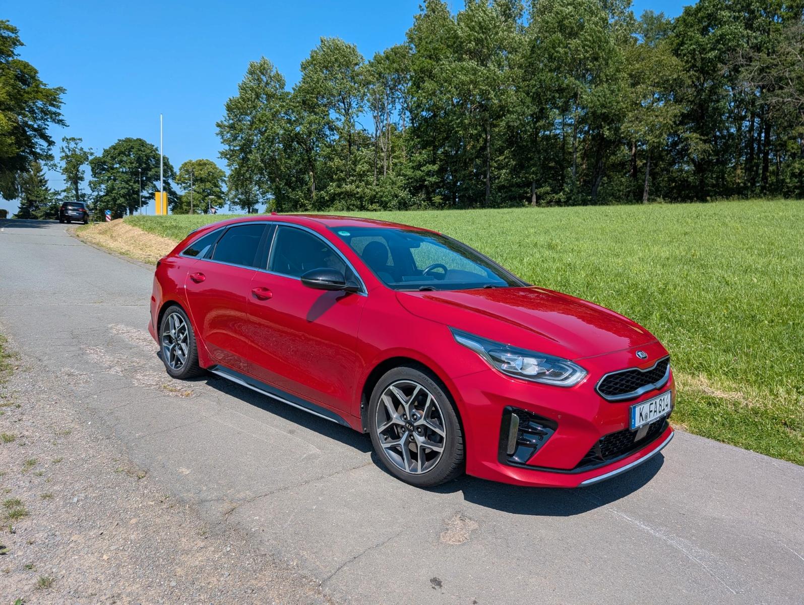 Kia KIA ProCeed CRDi 136PS JBL Navi AHK Garantie